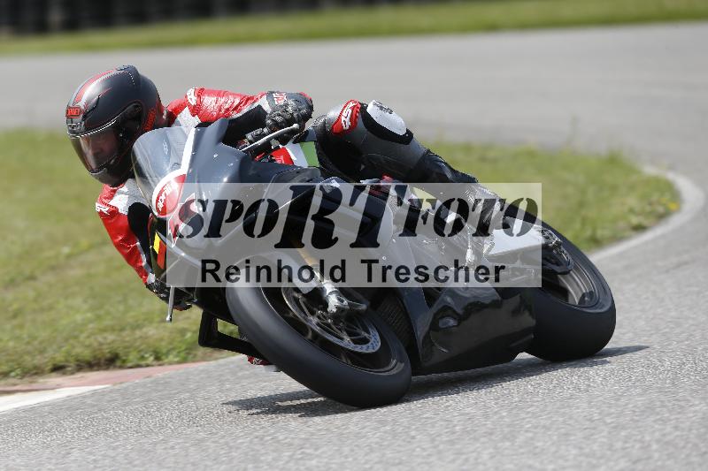 /24 08.06.2025 TZ Motorsport ADR/Gruppe rot/121